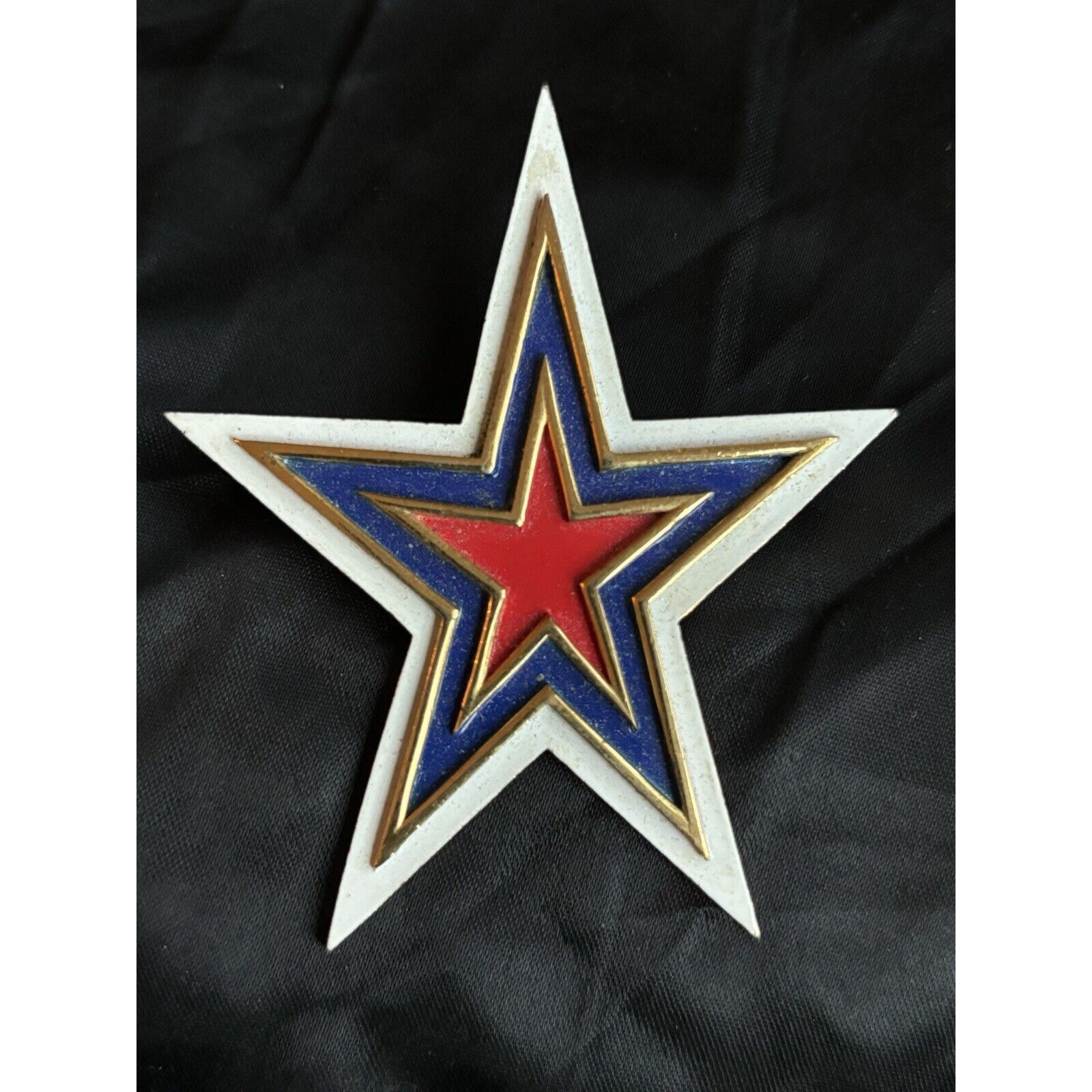 Vintage Large Star Brooch Pin Red Blue White Enamel Star Gold Tone 3X25 25$